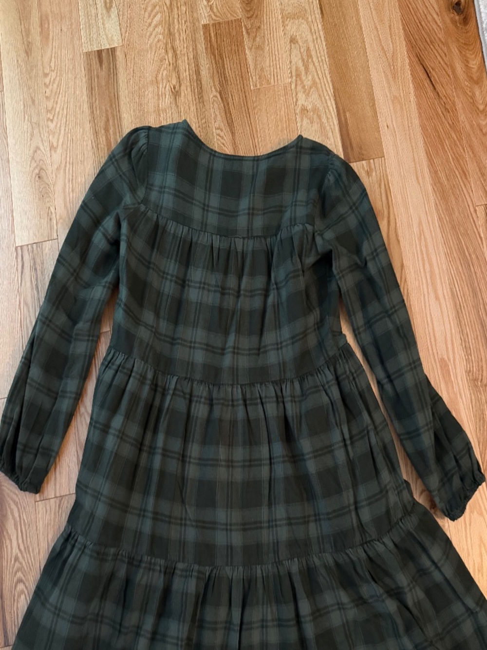 Joe Fresh x Jillian Harris Ladies Olive Plaid Tiered Long-Sleeve Dress - Picture 5 of 5